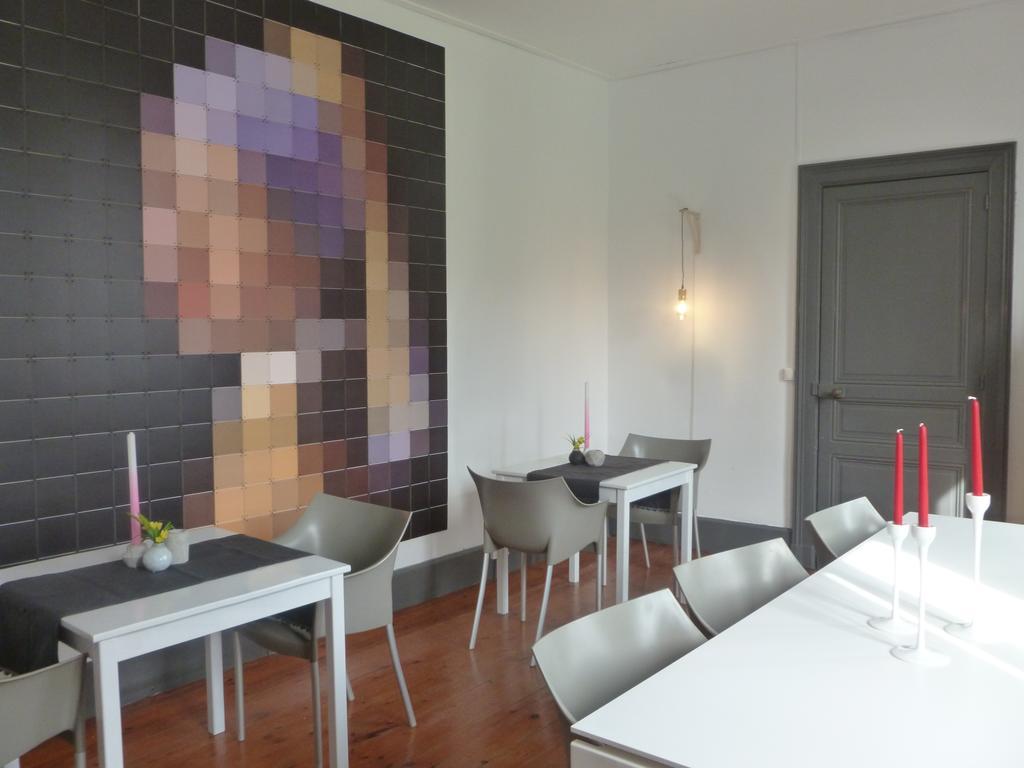 La Vieille Ecole Bed & Breakfast Bourgougnague ภายนอก รูปภาพ